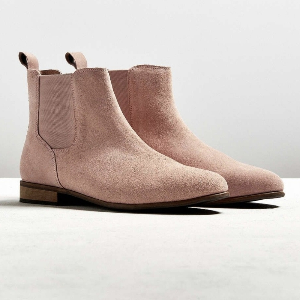 $5 Ship! Urban Outfitters | "Chelsea" Boots